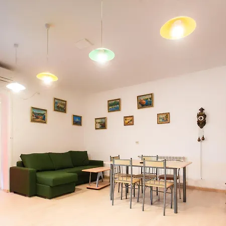 Old Town Apartment